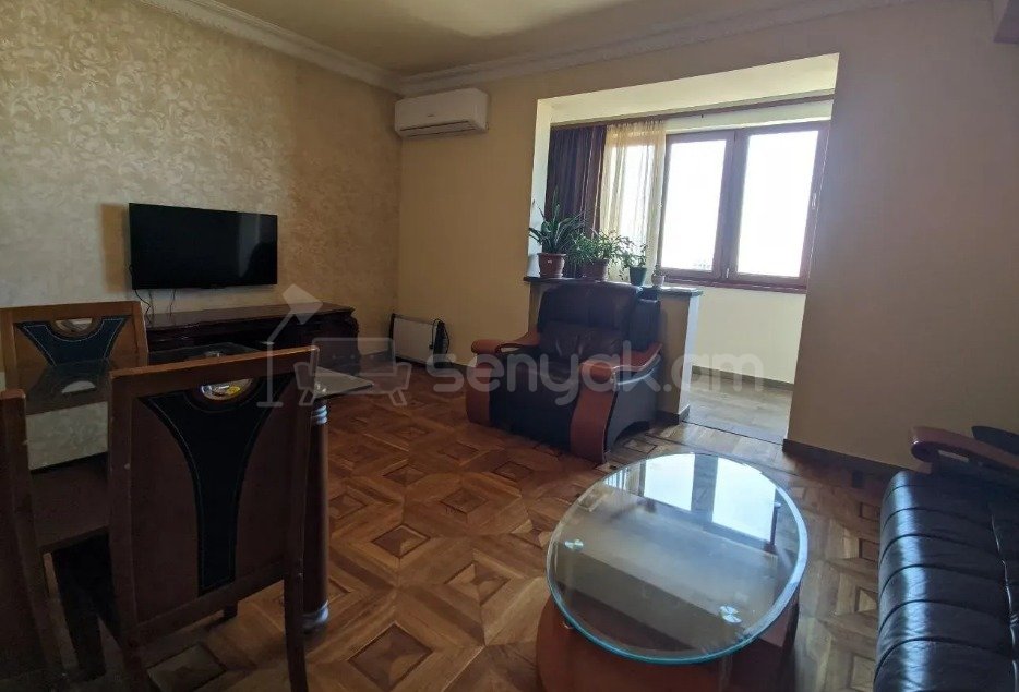 3 Սենյականոց Բնակարան, 91քմ, 14/16 հարկ, Նորմալ Վիճակում