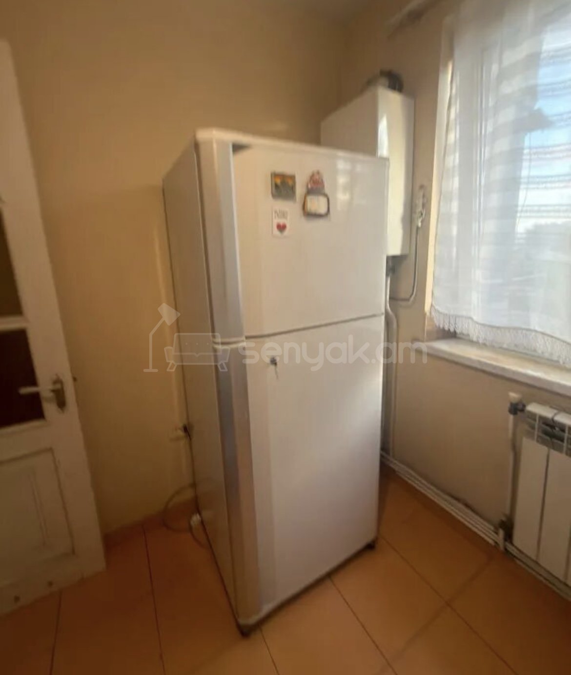 2 Սենյականոց Բնակարան Քարե Շենքում, 50քմ, 3/5 հարկ, Կոսմետիկ Վերանորոգված, Կահավորված, Արևկող