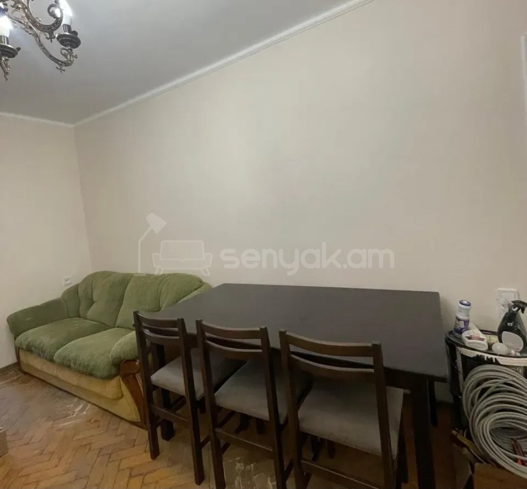 2 Սենյականոց Բնակարան Քարե Շենքում, 54քմ, 2/4 հարկ, Կապիտալ Վերանորոգված