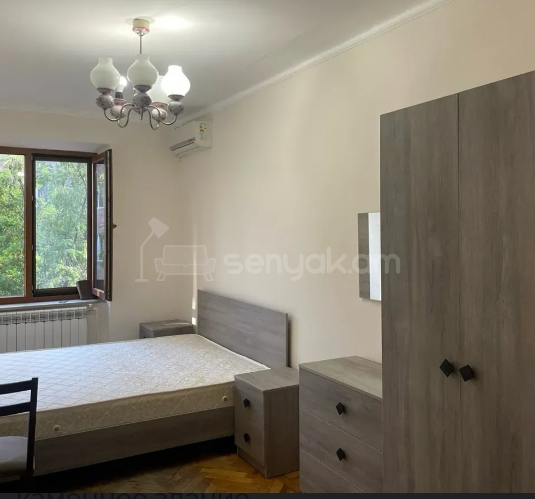 2 Սենյականոց Բնակարան Քարե Շենքում, 54քմ, 2/4 հարկ, Կապիտալ Վերանորոգված