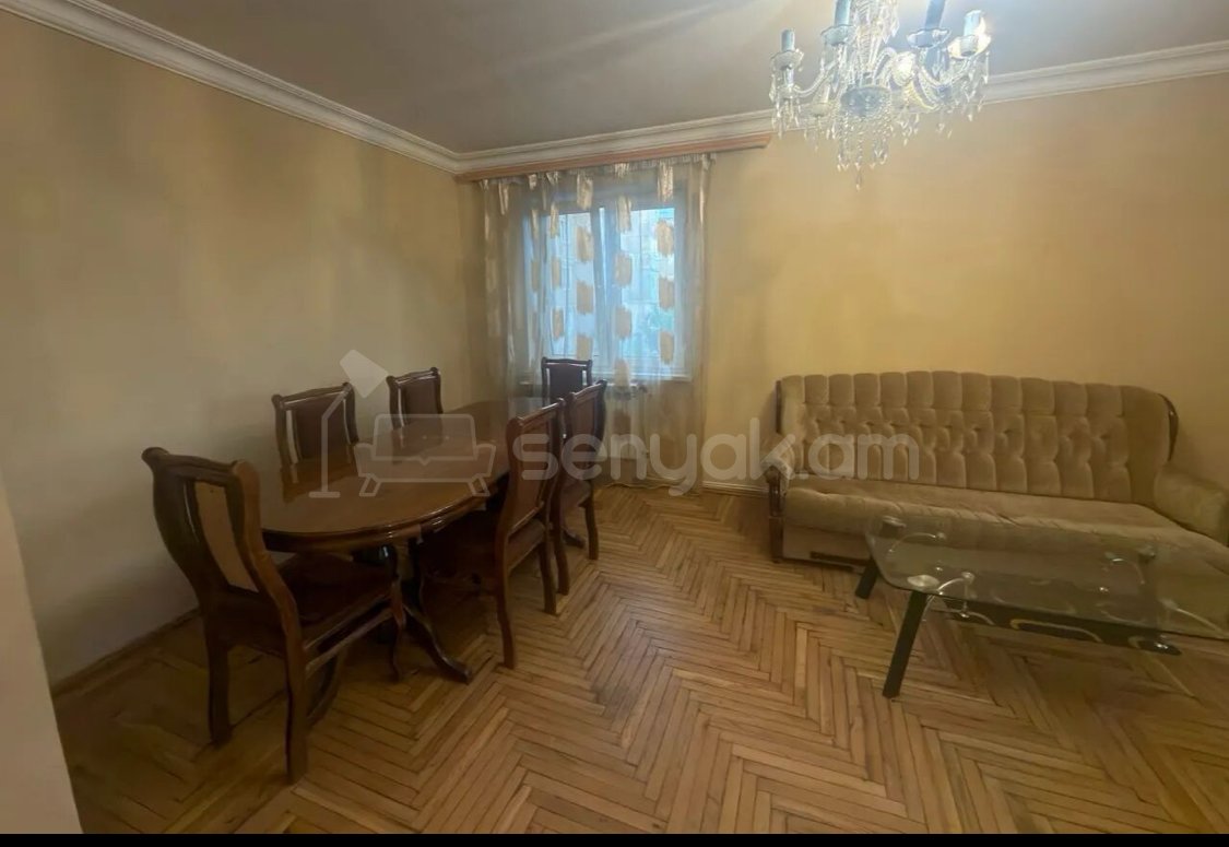 2 Սենյականոց Բնակարան, 50քմ, 3/5 հարկ, Նորմալ Վիճակում, Կահավորված, Արևկող