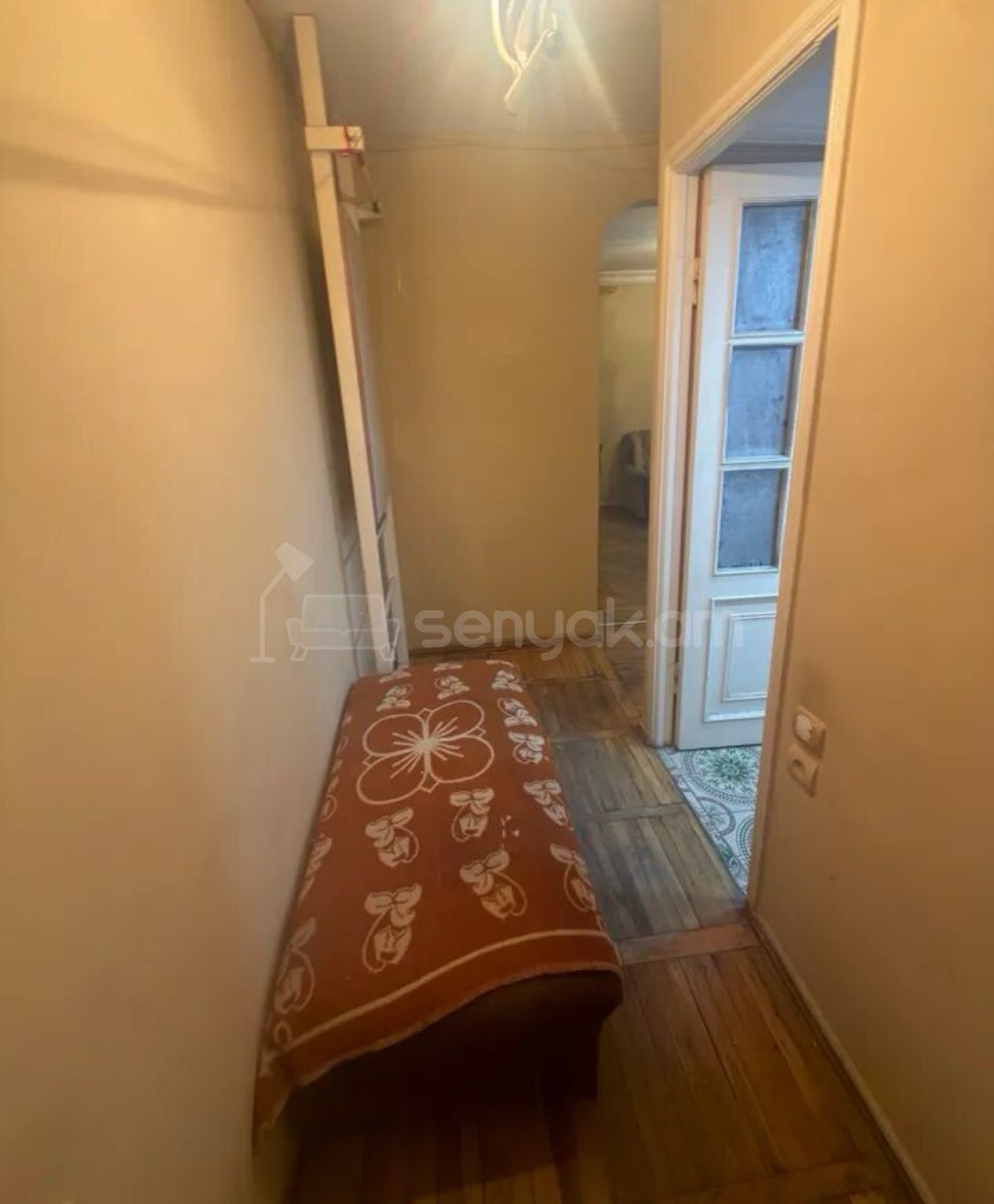 2 Սենյականոց Բնակարան, 50քմ, 3/5 հարկ, Նորմալ Վիճակում, Կահավորված, Արևկող