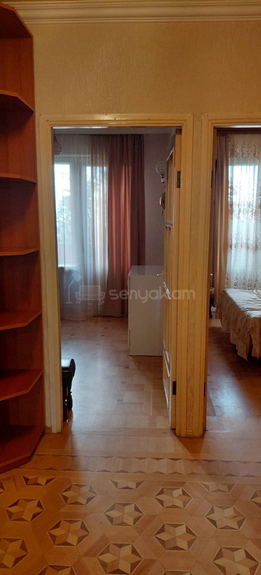 3 Սենյականոց Բնակարան Քարե Շենքում, 80քմ, 4/5 հարկ, Կապիտալ Վերանորոգված