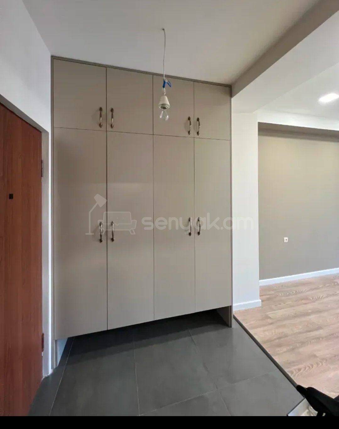 1 Սենյականոց Բնակարան Նորակառույցում, 39քմ, 3/4 հարկ, Կապիտալ Վերանորոգված