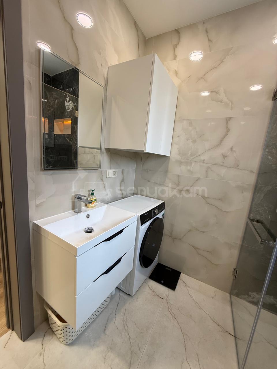 2 Սենյականոց Բնակարան Նորակառույցում, 59քմ, 3/4 հարկ, Կապիտալ Վերանորոգված