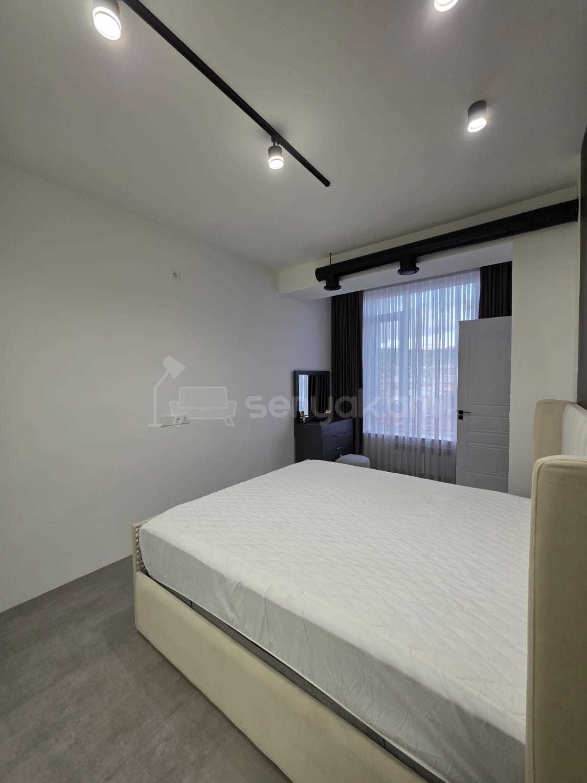 3 Սենյականոց Բնակարան Նորակառույցում, 90քմ, 8/15 հարկ, Դիզայներական Վերանորոգված, Կահավորված, Արևկող