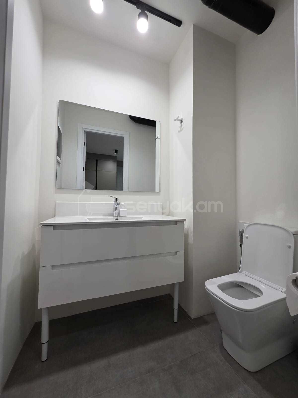 3 Սենյականոց Բնակարան Նորակառույցում, 90քմ, 8/15 հարկ, Դիզայներական Վերանորոգված, Կահավորված, Արևկող