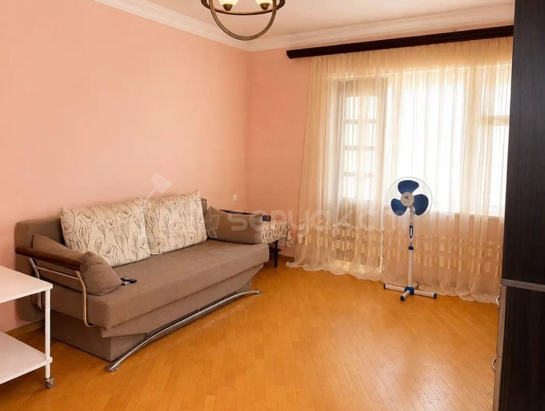 2 Սենյականոց Բնակարան, 66քմ, 7/9 հարկ, Նորմալ Վիճակում, Կահավորված, Արևկող