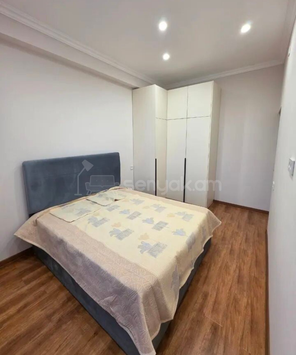 2 Սենյականոց Բնակարան, 47քմ, 3/8 հարկ, Կապիտալ Վերանորոգված, Կահավորված