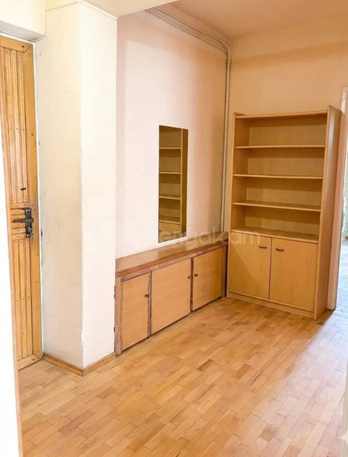 2 Սենյականոց Բնակարան, 66քմ, 7/9 հարկ, Նորմալ Վիճակում, Կահավորված, Արևկող