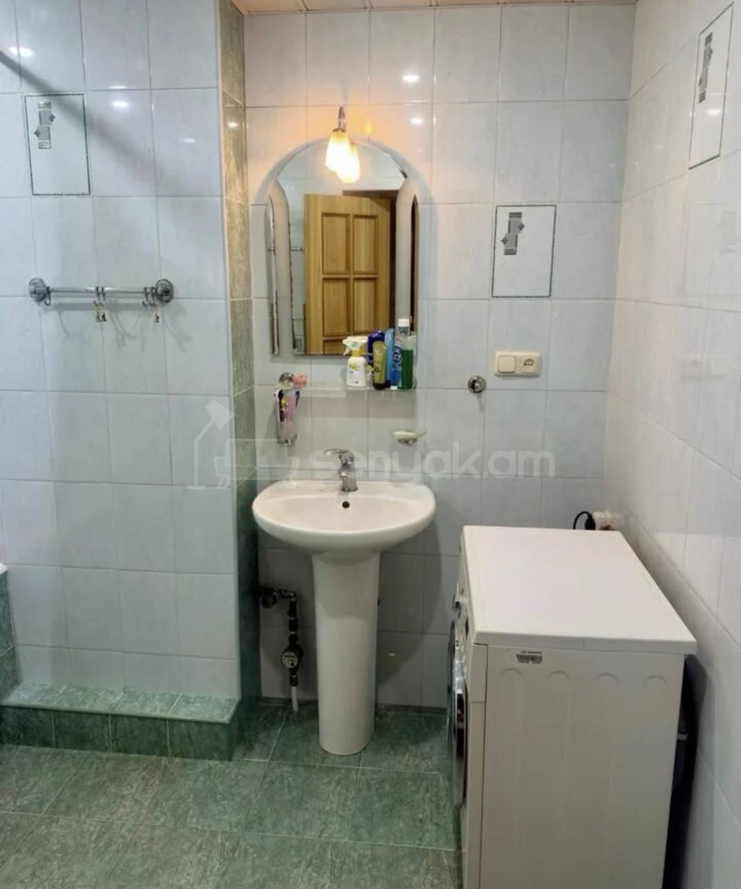 3 Սենյականոց Բնակարան, 79քմ, 8/9 հարկ, Կապիտալ Վերանորոգված