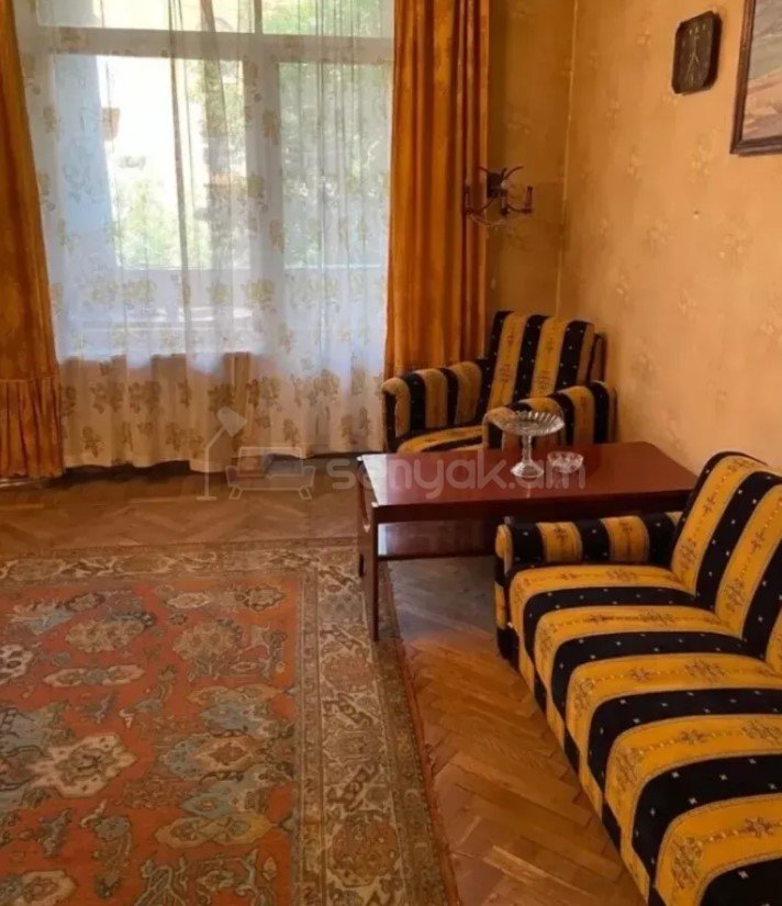 3 Սենյականոց Բնակարան Քարե Շենքում, 97քմ, 3/4 հարկ, Պետական Վիճակում
