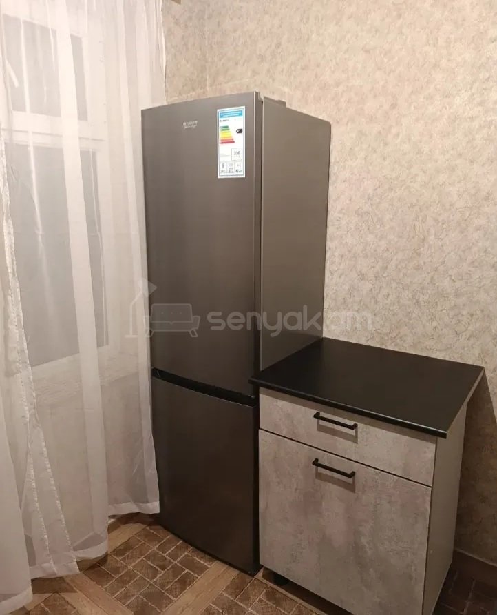 1 Սենյականոց Բնակարան Քարե Շենքում, 40քմ, 4/5 հարկ, Կապիտալ Վերանորոգված, Կահավորված
