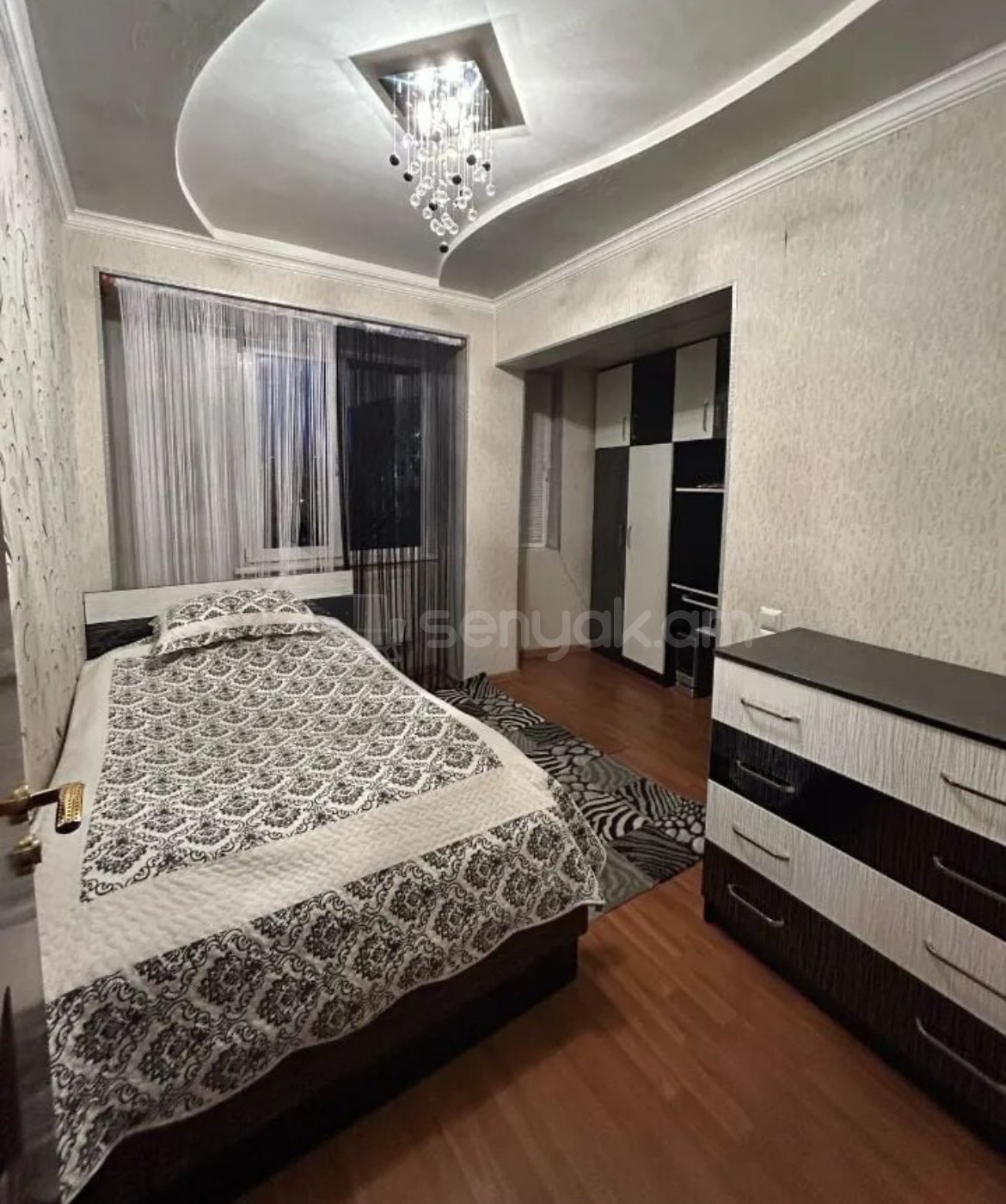4 Սենյականոց Բնակարան, 96քմ, 1/9 հարկ, Կապիտալ Վերանորոգված