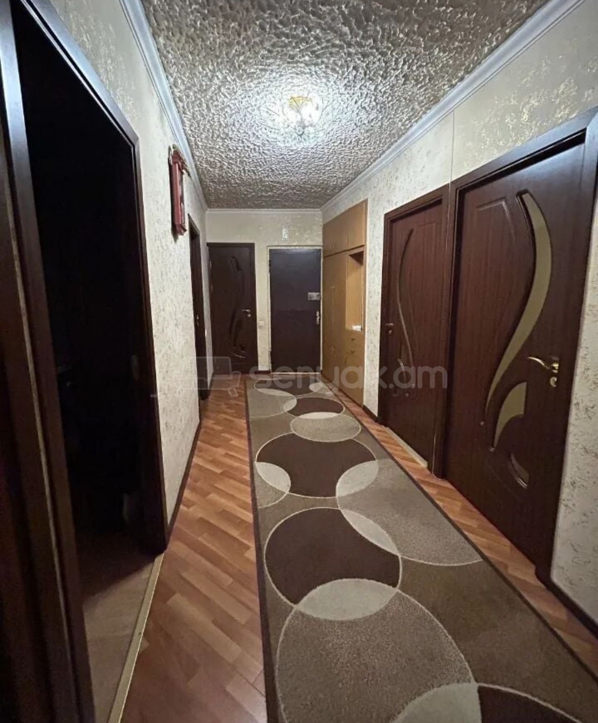 4 Սենյականոց Բնակարան, 96քմ, 1/9 հարկ, Կապիտալ Վերանորոգված