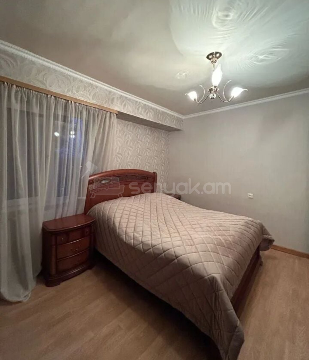 4 Սենյականոց Բնակարան, 96քմ, 1/9 հարկ, Կապիտալ Վերանորոգված