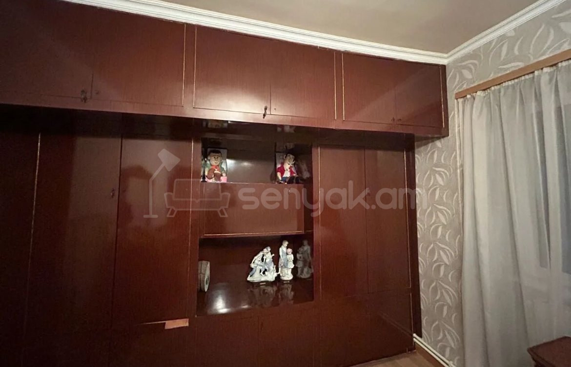 4 Սենյականոց Բնակարան, 96քմ, 1/9 հարկ, Կապիտալ Վերանորոգված