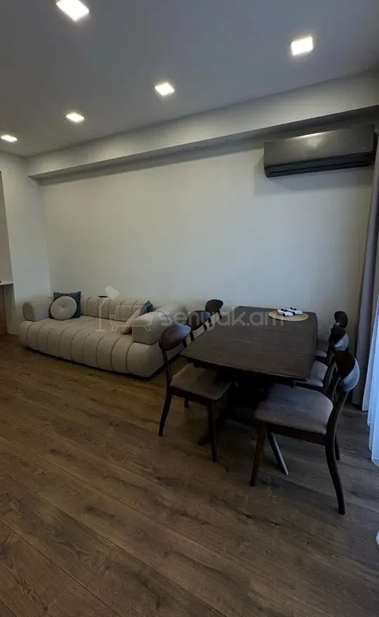 3 Սենյականոց Բնակարան Նորակառույցում, 60քմ, 3/17 հարկ, Կապիտալ Վերանորոգված