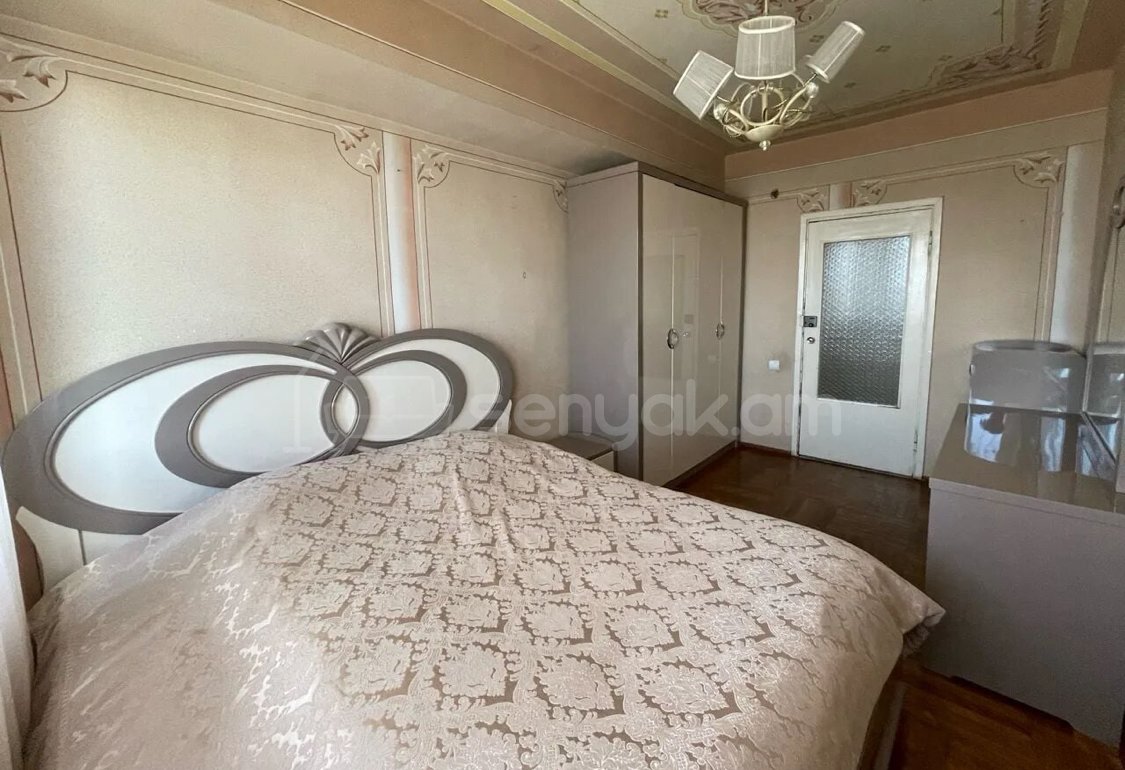 4 Սենյականոց Բնակարան, 110քմ, 13/14 հարկ, Նորմալ Վիճակում