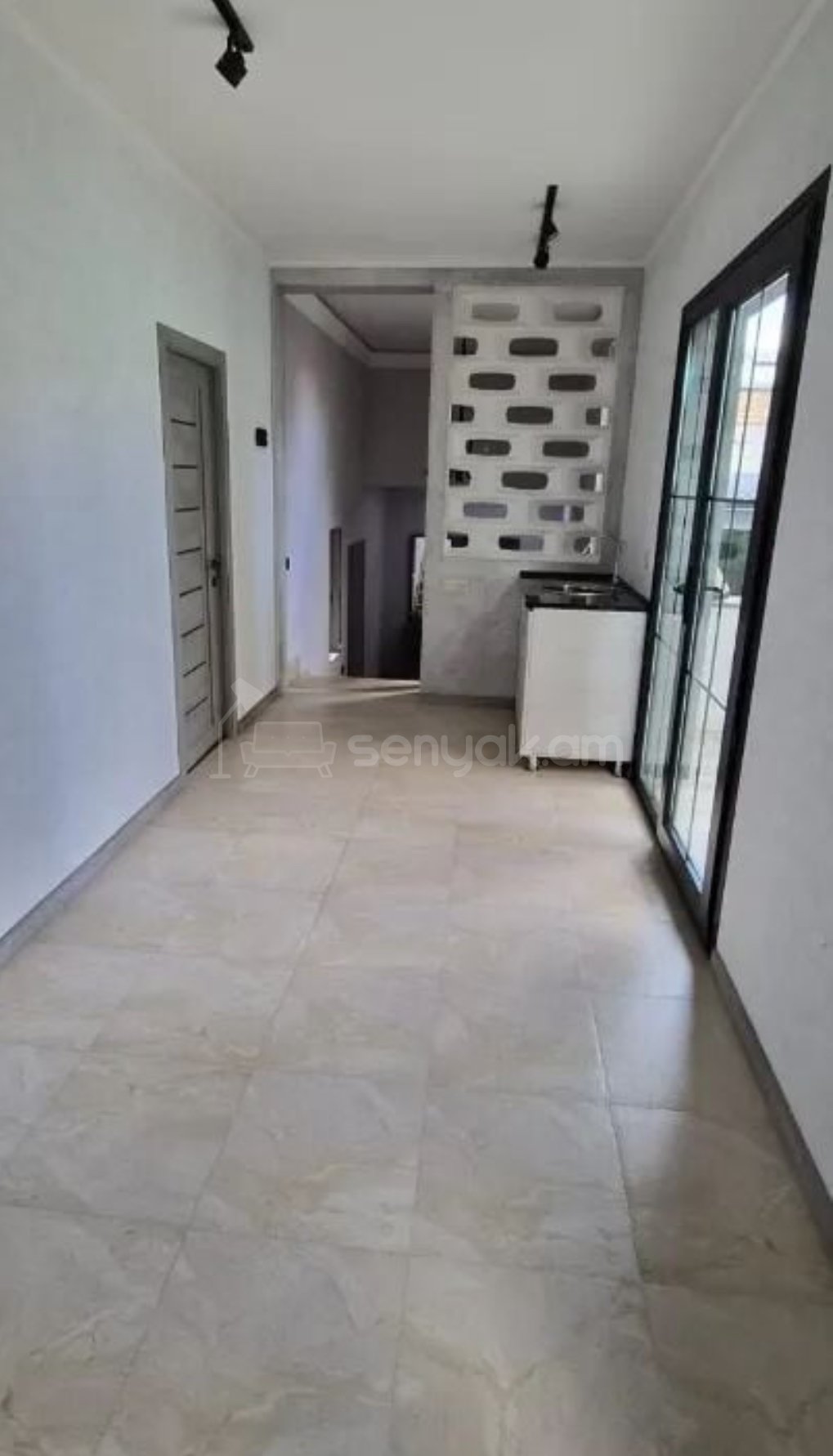 4 Սենյականոց Սեփական Տուն, 300քմ, Կապիտալ Վերանորոգված, Կահավորված, Ավտոտնակով