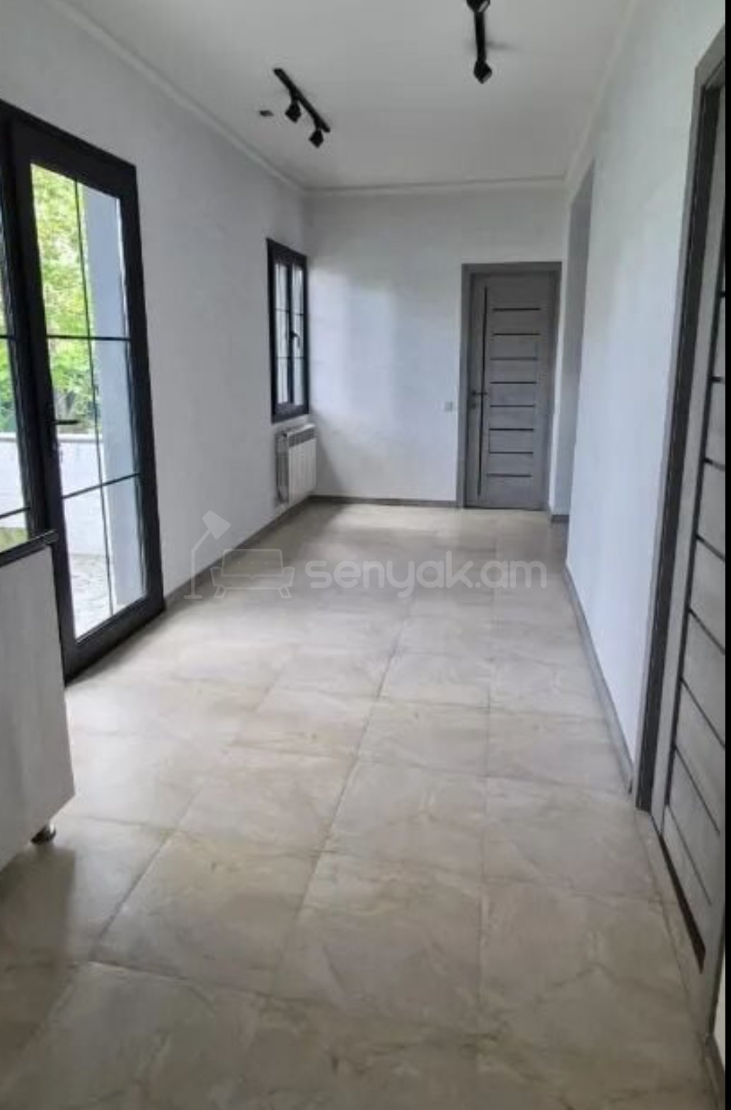 4 Սենյականոց Սեփական Տուն, 300քմ, Կապիտալ Վերանորոգված, Կահավորված, Ավտոտնակով