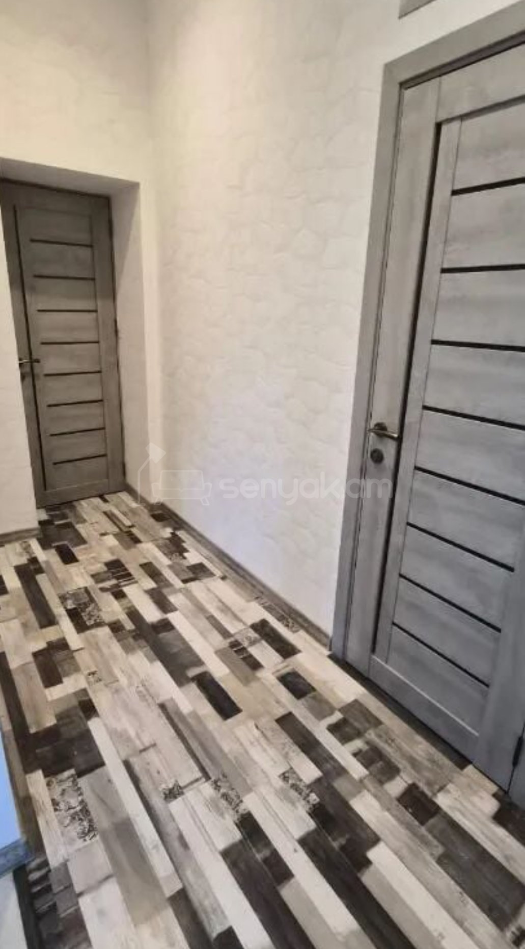 4 Սենյականոց Շքեղ Առանձնատուն, 300քմ, Կահավորված, Ավտոտնակով