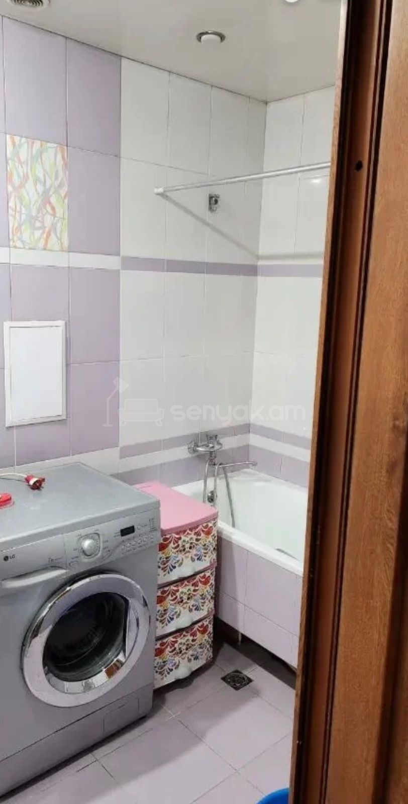 3 Սենյականոց Բնակարան, 74քմ, 2/9 հարկ, Կապիտալ Վերանորոգված, Կահավորված, Արևկող