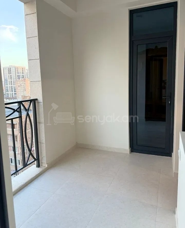 3 Սենյականոց Բնակարան Նորակառույցում, 100քմ, 12/12 հարկ, Կապիտալ Վերանորոգված
