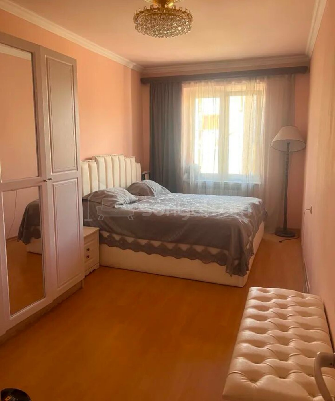 3 Սենյականոց Բնակարան Քարե Շենքում, 80քմ, 4/5 հարկ, Կապիտալ Վերանորոգված