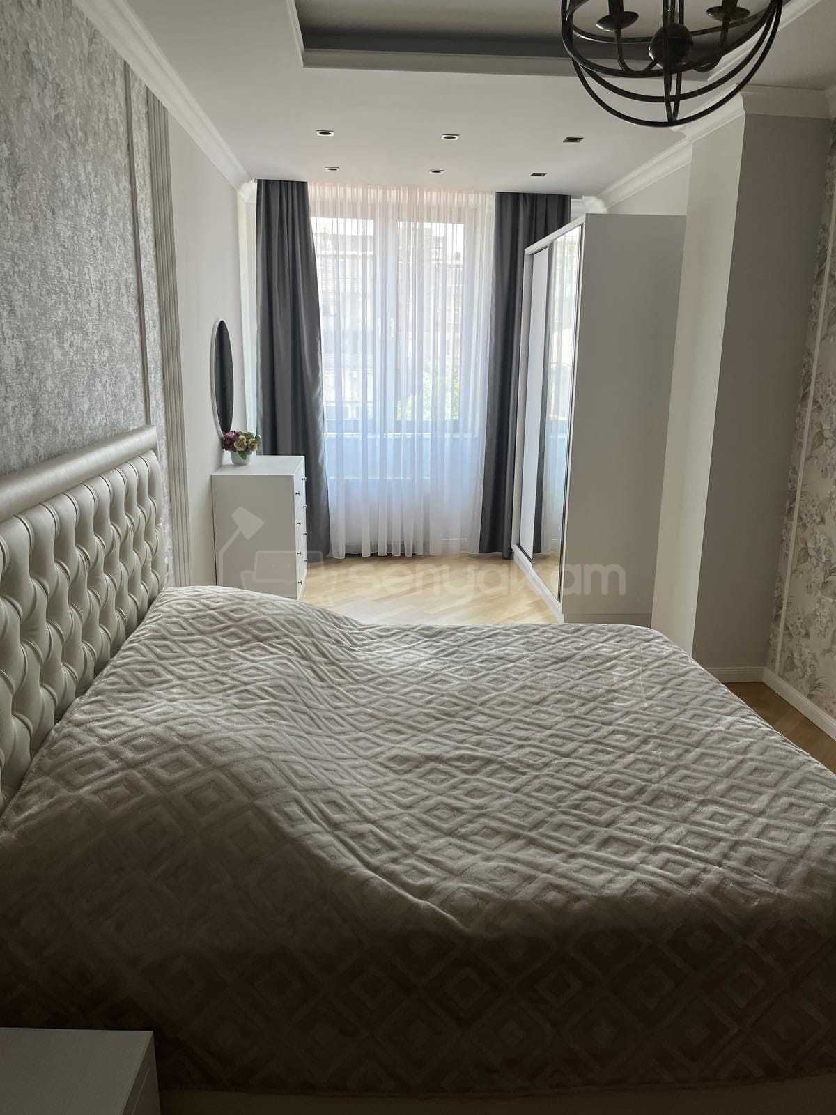 3 Սենյականոց Բնակարան Նորակառույցում, 90քմ, 4/22 հարկ, Կապիտալ Վերանորոգված, Կահավորված
