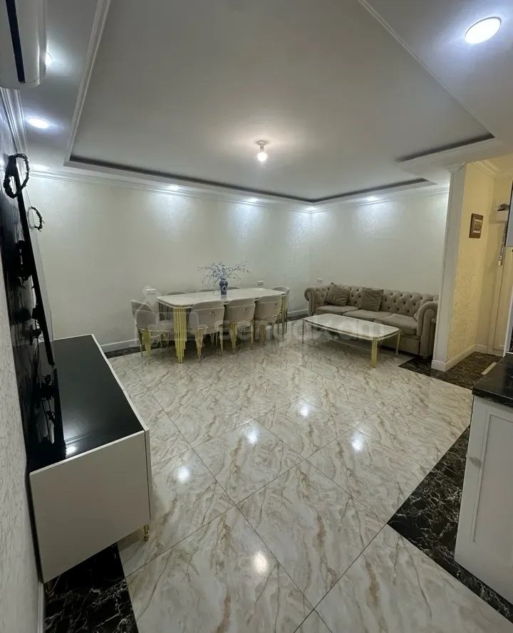 2 Սենյականոց Բնակարան Քարե Շենքում, 46քմ, 3/5 հարկ, Կապիտալ Վերանորոգված