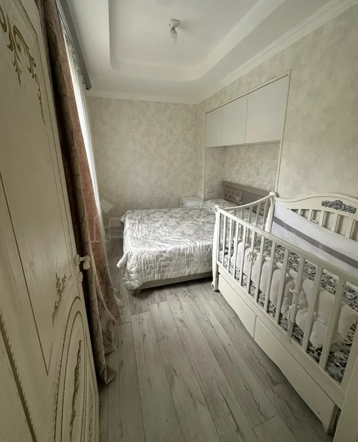 2 Սենյականոց Բնակարան Քարե Շենքում, 46քմ, 3/5 հարկ, Կապիտալ Վերանորոգված