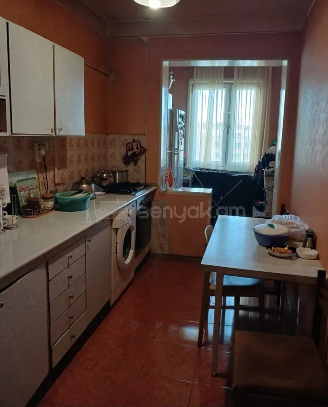 3 Սենյականոց Բնակարան, 81քմ, 5/9 հարկ, Նորմալ Վիճակում