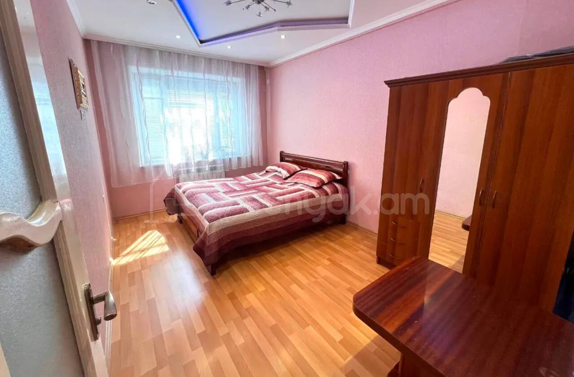 3 Սենյականոց Բնակարան, 75քմ, 2/9 հարկ, Կապիտալ Վերանորոգված, Կահավորված