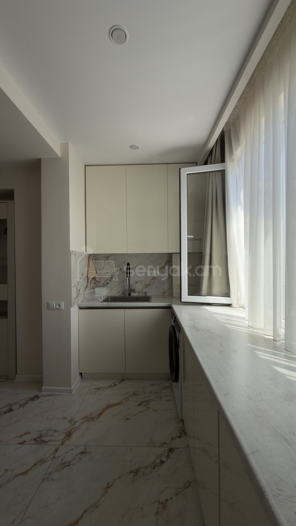 2 Սենյականոց Բնակարան, 51քմ, 6/9 հարկ, Կապիտալ Վերանորոգված