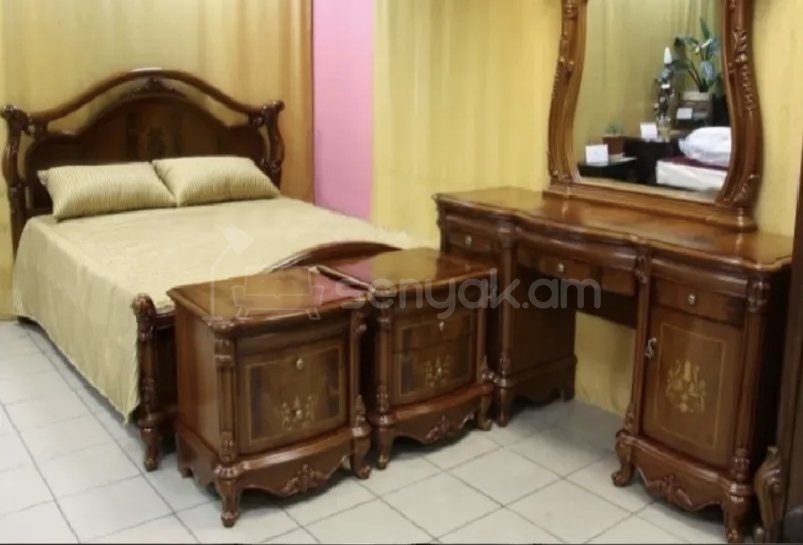 2 Սենյականոց Բնակարան Քարե Շենքում, 40քմ, 1/1 հարկ, Նորմալ Վիճակում, Կահավորված
