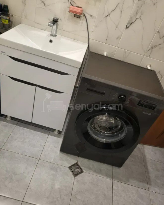 2 Սենյականոց Բնակարան Նորակառույցում, 69քմ, 3/8 հարկ, Կապիտալ Վերանորոգված