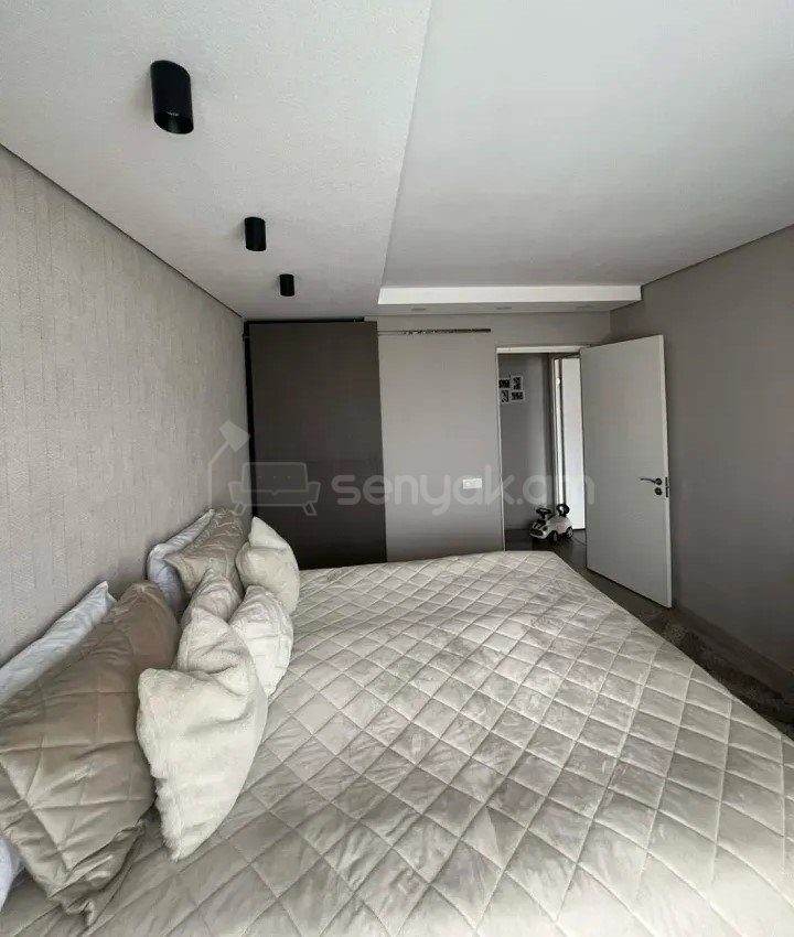 3 Սենյականոց Բնակարան, 74քմ, 3/5 հարկ, Դիզայներական Վերանորոգված