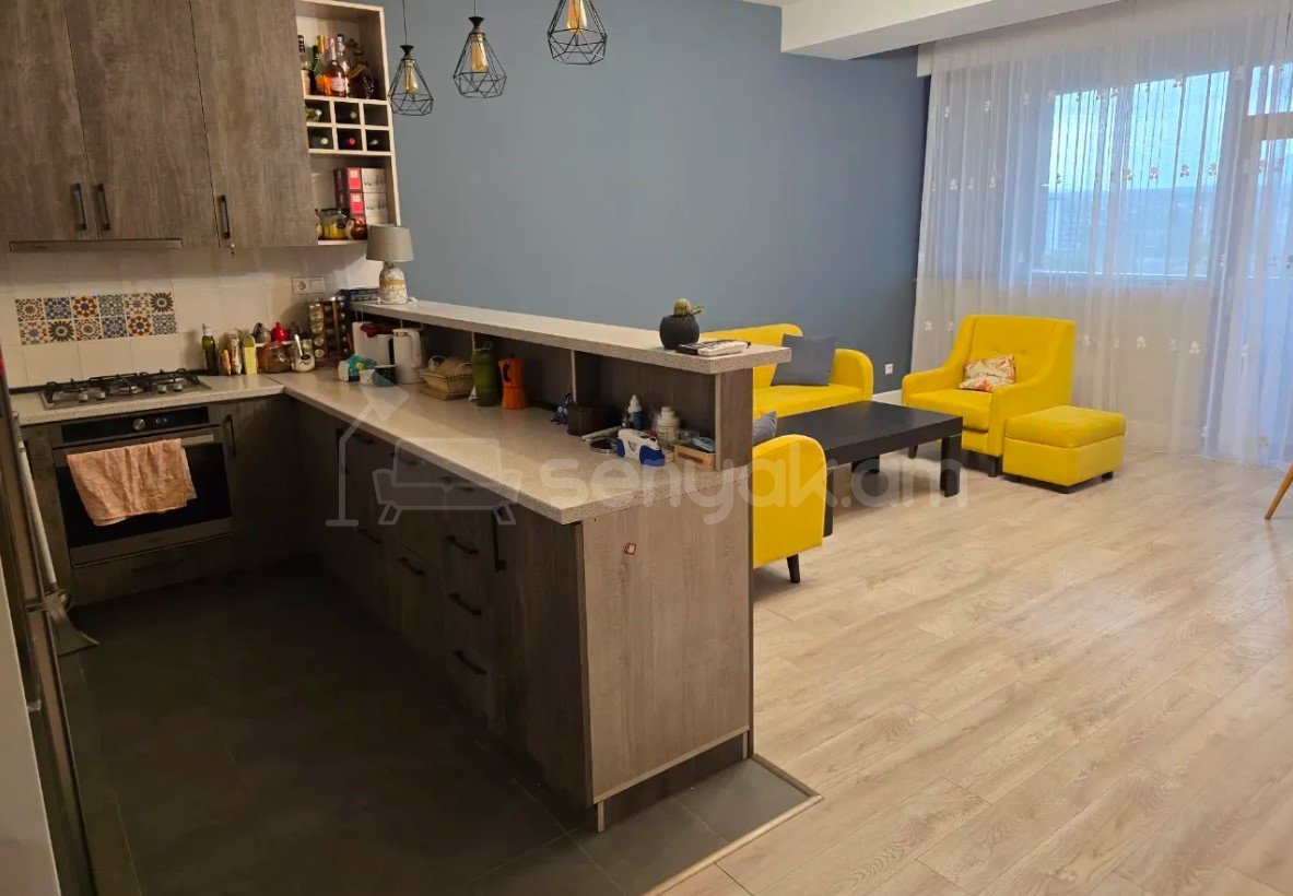 3 Սենյականոց Բնակարան Նորակառույցում, 99քմ, 8/17 հարկ, Կապիտալ Վերանորոգված