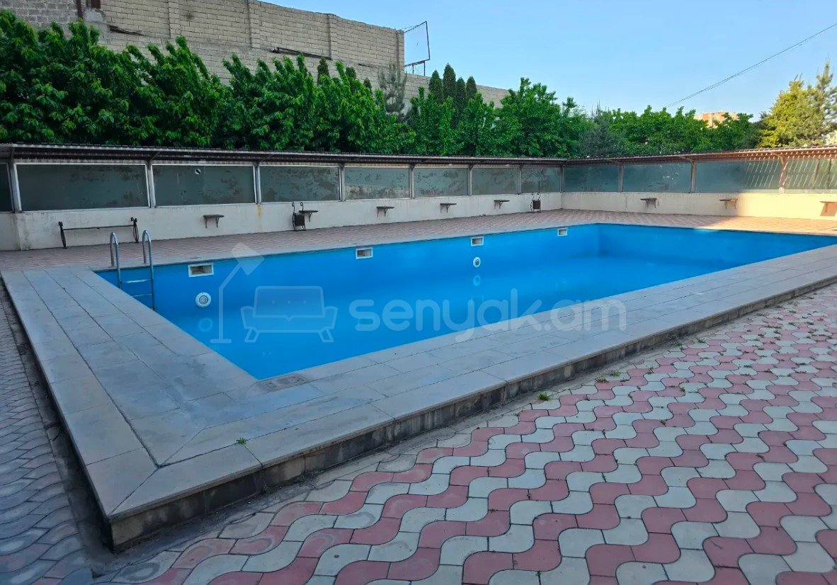3 Սենյականոց Բնակարան Նորակառույցում, 99քմ, 8/17 հարկ, Կապիտալ Վերանորոգված