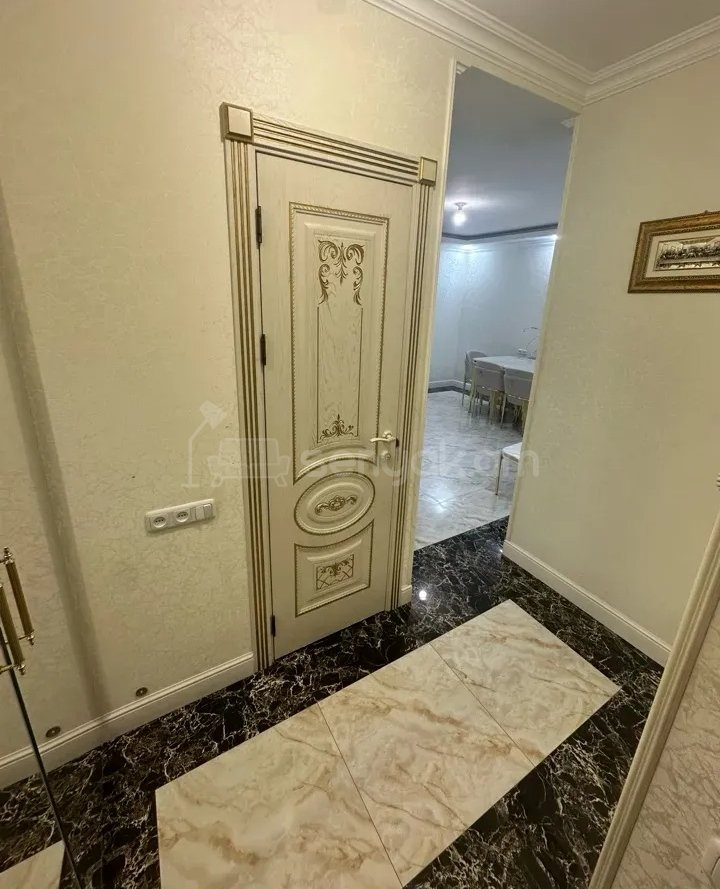 2 Սենյականոց Բնակարան Քարե Շենքում, 46քմ, 3/5 հարկ, Կապիտալ Վերանորոգված