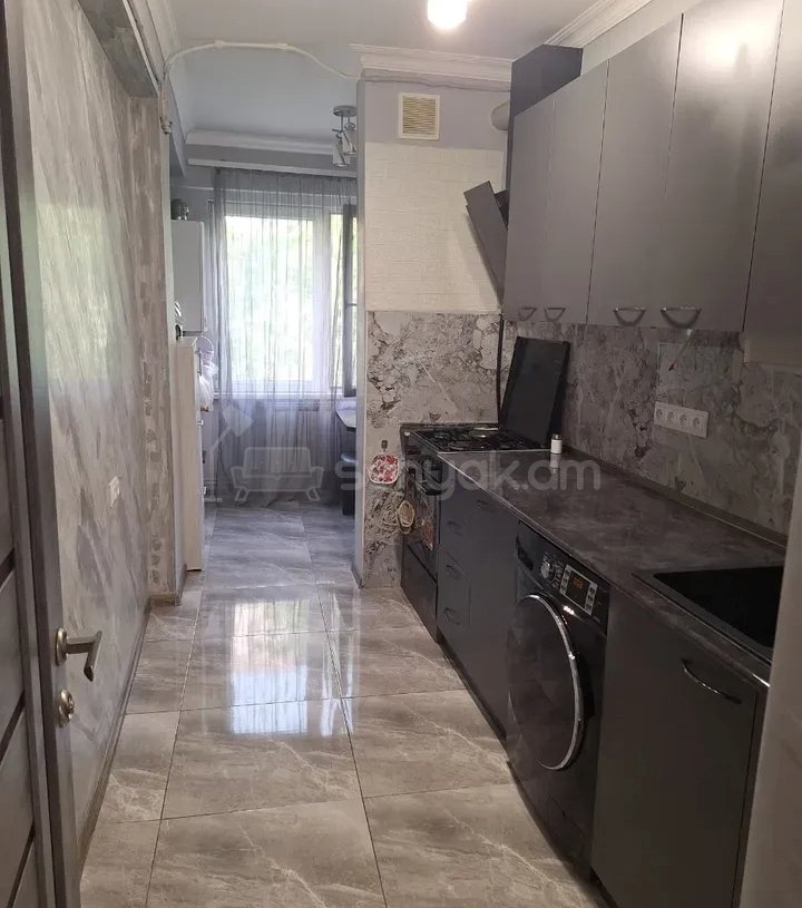 2 Սենյականոց Բնակարան, 56քմ, 3/9 հարկ, Նորմալ Վիճակում