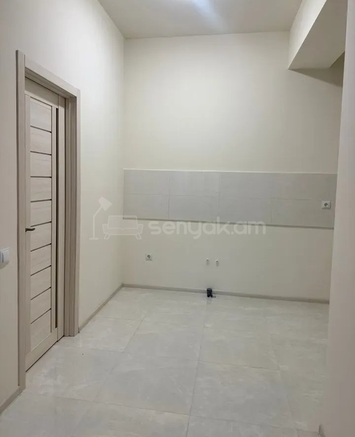 3 Սենյականոց Բնակարան Նորակառույցում, 100քմ, 12/12 հարկ, Կապիտալ Վերանորոգված