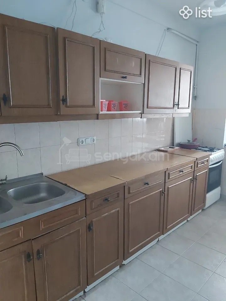 3 Սենյականոց Բնակարան, 75քմ, 1/9 հարկ, Կոսմետիկ Վերանորոգված, Կահավորված, Արևկող