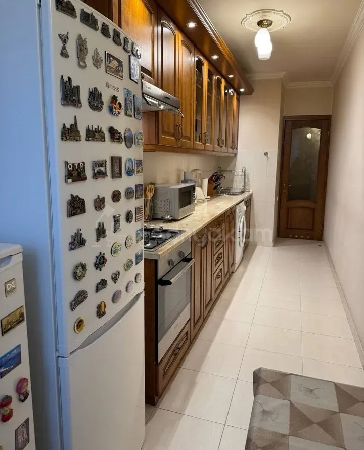 4 Սենյականոց Բնակարան, 103քմ, 2/5 հարկ, Նորմալ Վիճակում