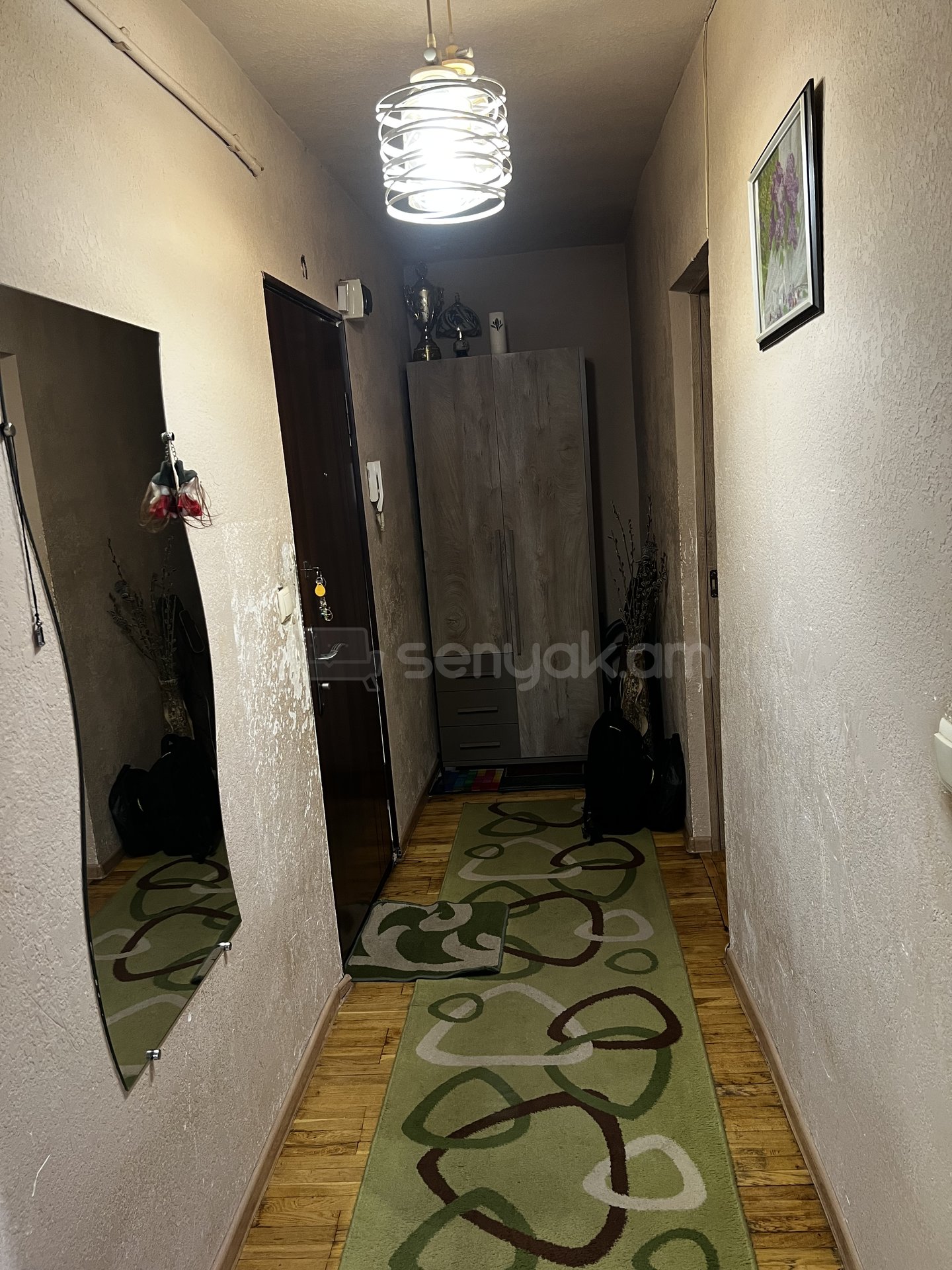 4 Սենյականոց Բնակարան, 90քմ, 1/5 հարկ, Կապիտալ Վերանորոգված