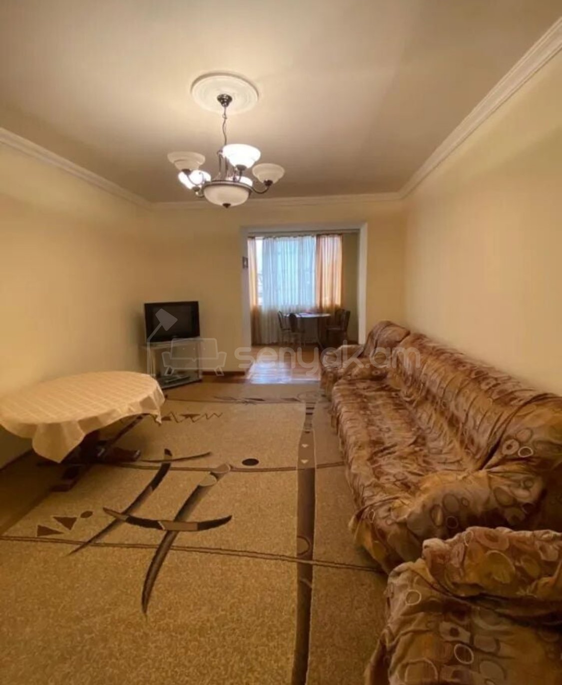 2 Սենյականոց Բնակարան Քարե Շենքում, 67քմ, 4/5 հարկ, Նորմալ Վիճակում, Կահավորված