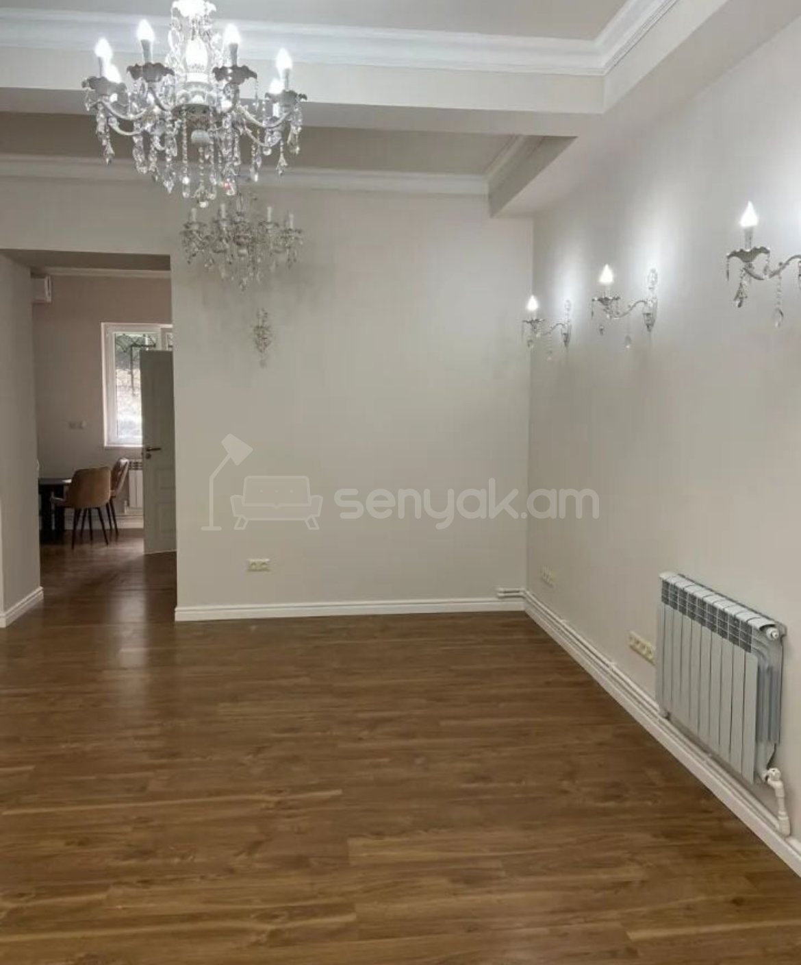 3 Սենյականոց Բնակարան Քարե Շենքում, 75քմ, 1/4 հարկ, Կոսմետիկ Վերանորոգված
