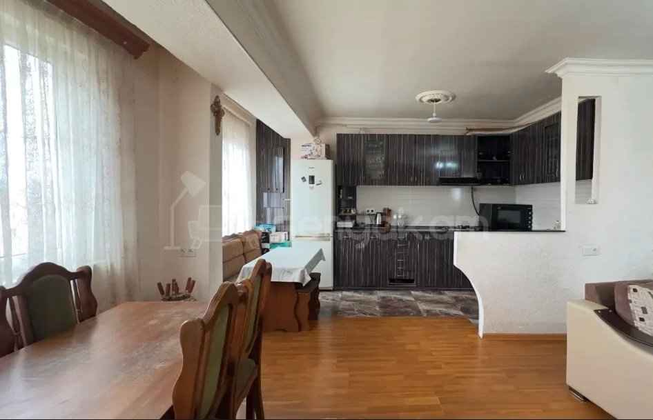4 Սենյականոց Բնակարան, 85քմ, 14/14 հարկ, Կապիտալ Վերանորոգված