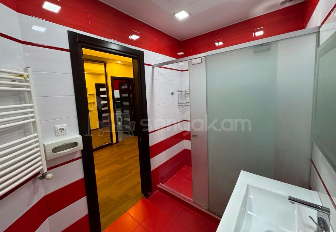 3 Սենյականոց Բնակարան Նորակառույցում, 98քմ, 6/18 հարկ, Դիզայներական Վերանորոգված